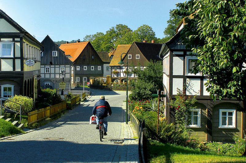 Hôtel Kurhaus Jonsdorf Extérieur photo